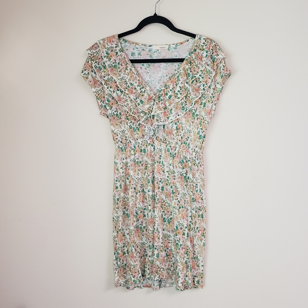 03 Everly floral ruffled mini dress a-lime cut size medium